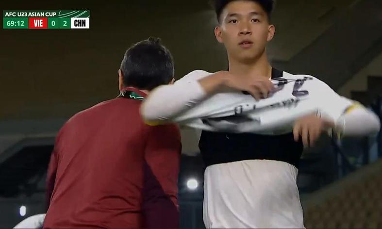 世界杯手机直播app下载-王钰栋亚洲杯破荒 刘诚宇热身进球!申花1-2蔚山,还砸李昊吗?